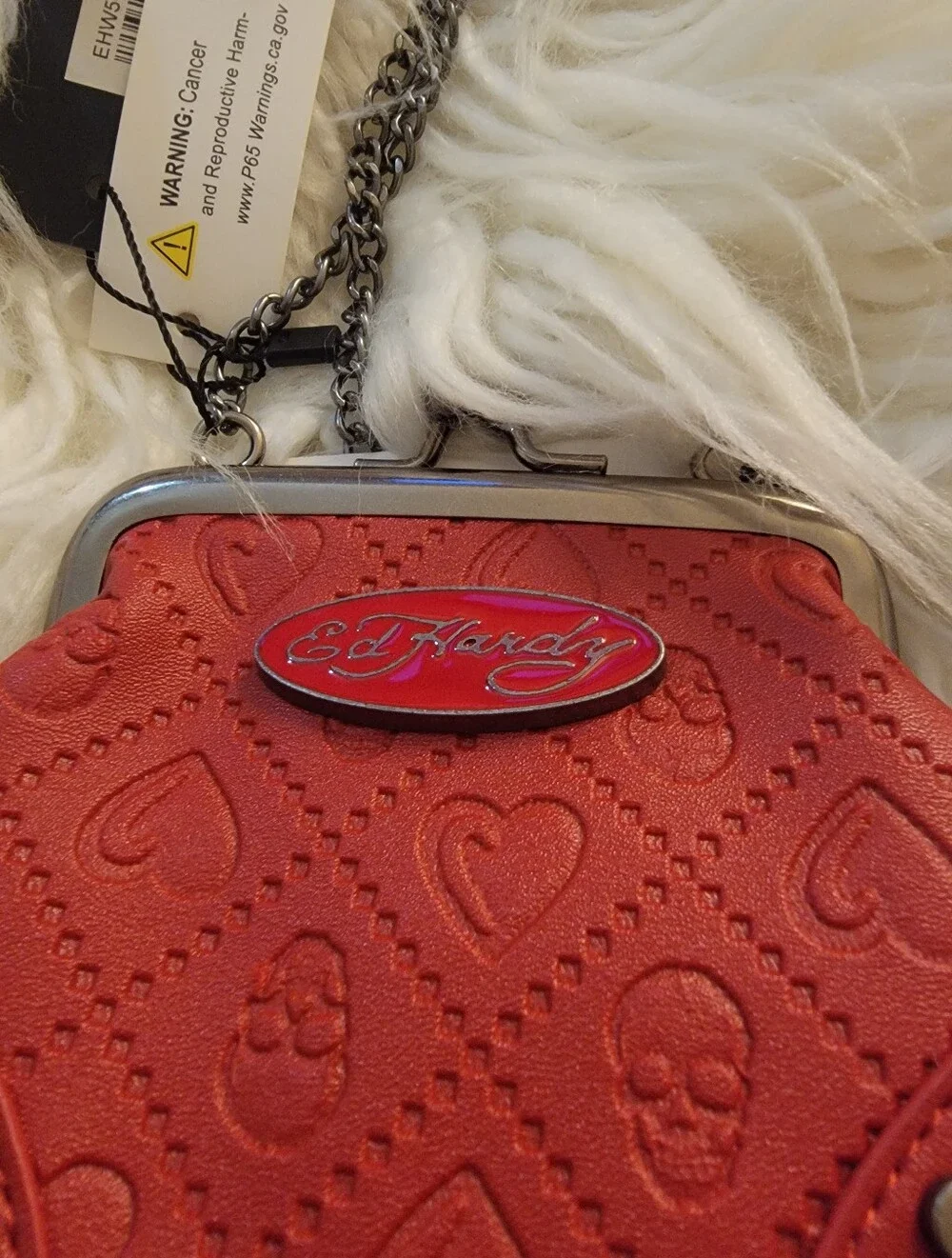 🆕️👛Ed Hardy Y2K Heart & Skull Embossed Kisslock Clutch With Chain Strap